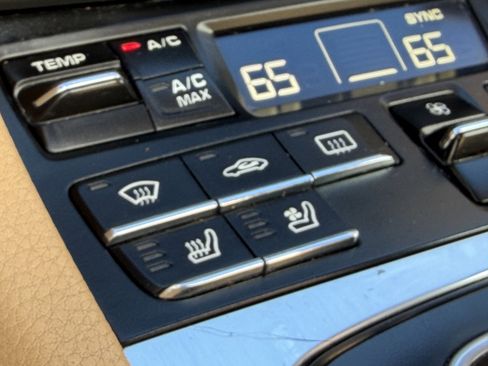 Used 2017 Porsche 911 Carrera image 30