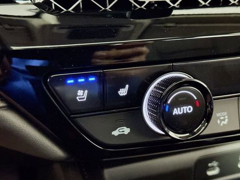 New 2025 Honda Accord Touring image 9