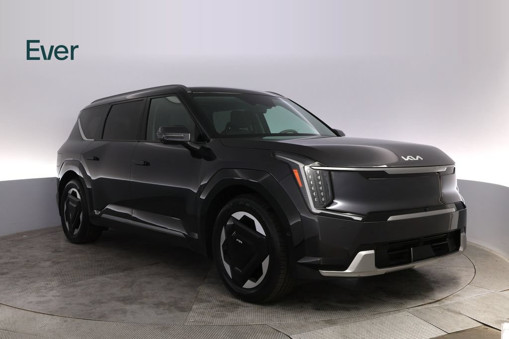 Used 2024 Kia EV9 Land AWD/4WD image 13