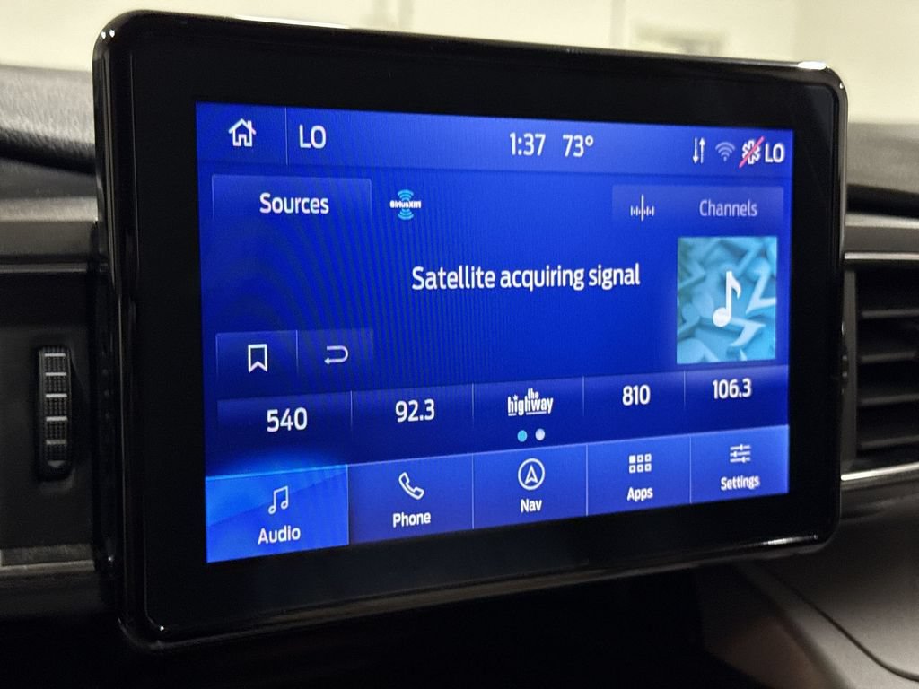Used 2023 Ford Explorer XLT w/ Equipment Group 202A AWD/4WD image 14