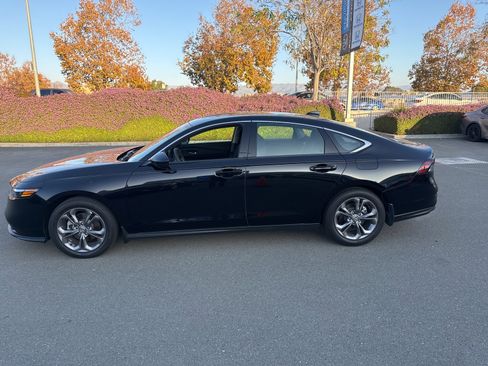 Used 2024 Honda Accord EX image 2