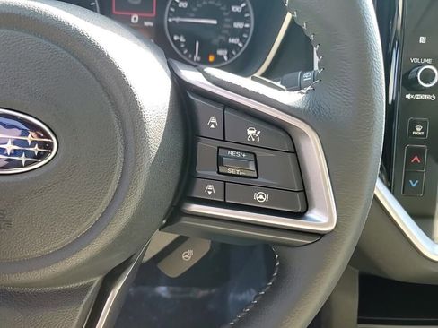 New 2025 Subaru Ascent Limited image 17