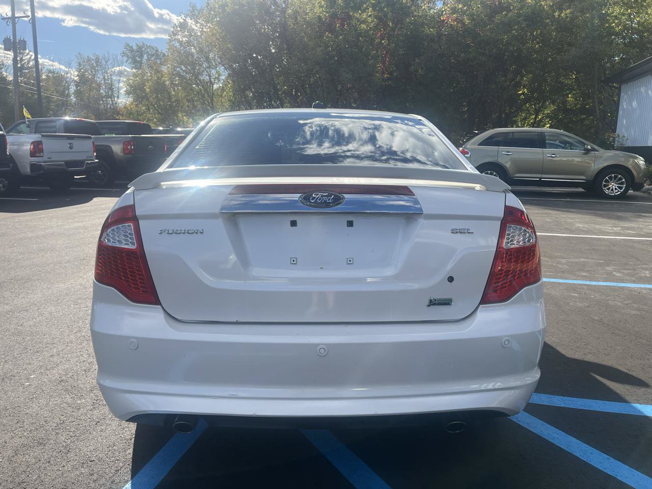 Used 2010 Ford Fusion SEL FWD image 6