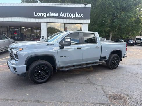 Used 2024 Chevrolet Silverado 3500 LT w/ Z71 Sport Edition AWD/4WD image 2