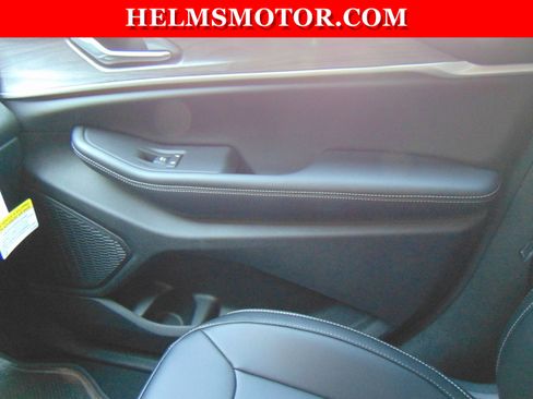 Certified 2024 Jeep Grand Cherokee L Limited w/ Luxury Tech Group II image 30