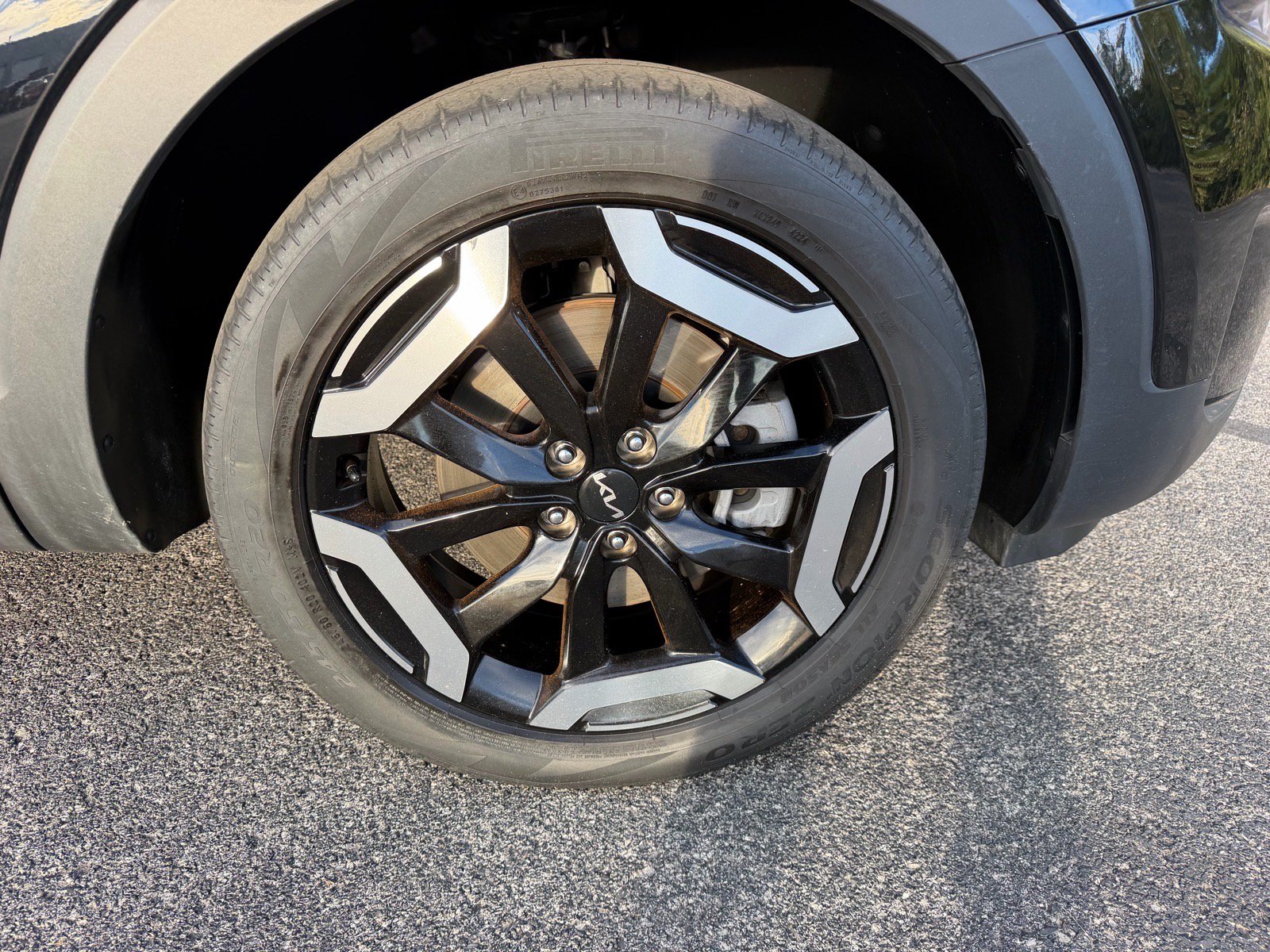 Used 2025 Kia Telluride S AWD/4WD image 16