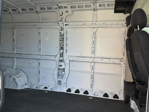 Used 2021 RAM ProMaster 2500 FWD image 6
