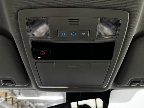 Used 2021 Toyota Tacoma SR AWD/4WD image 26