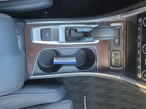 Certified 2022 Subaru Ascent Touring image 16