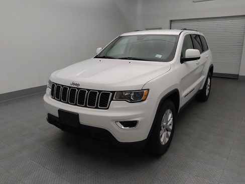 Used 2021 Jeep Grand Cherokee Laredo RWD image 15