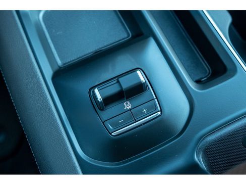 New 2026 GMC Sierra 2500 Denali w/ Denali Reserve Package AWD/4WD image 27