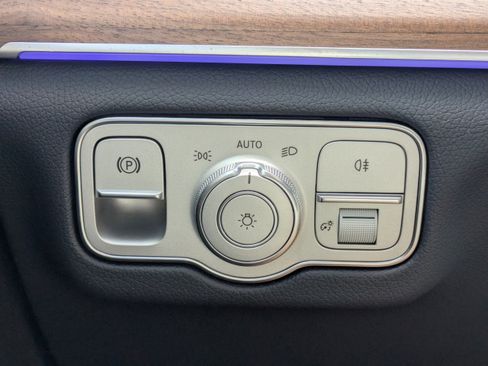 New 2026 Mercedes-Benz GLS 450 4MATIC image 31