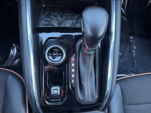 Certified 2024 GMC Canyon AT4 AWD/4WD image 21