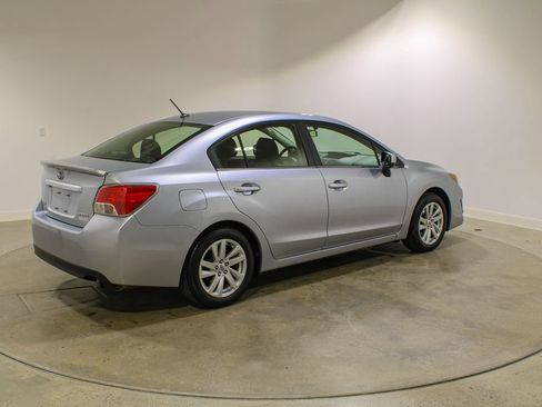 Used 2015 Subaru Impreza 2.0i Premium image 5
