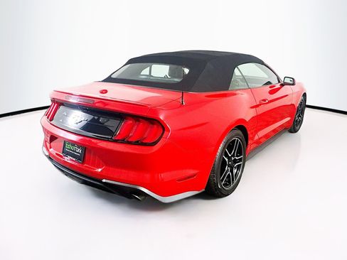 Used 2020 Ford Mustang Premium RWD image 9