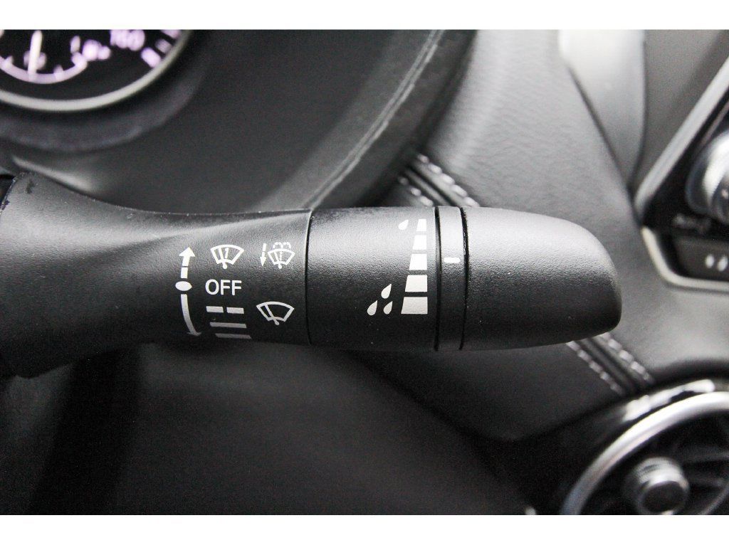 Used 2025 Nissan Sentra SV FWD image 16