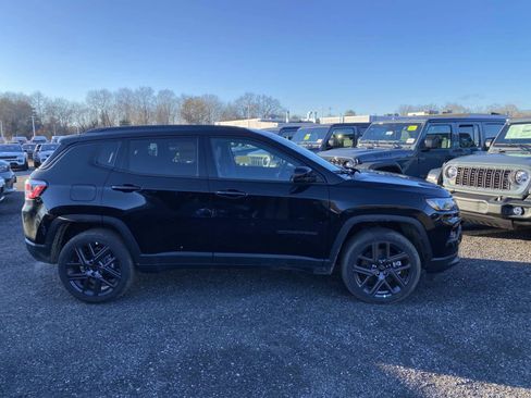 New 2026 Jeep Compass Limited image 2