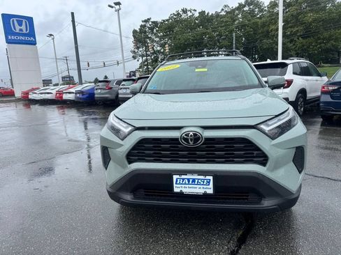 Used 2022 Toyota RAV4 XLE w/ Convenience Package AWD/4WD image 8