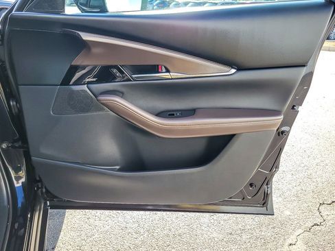 Used 2025 MAZDA CX-30 AWD 2.5 S w/ Premium Package image 22