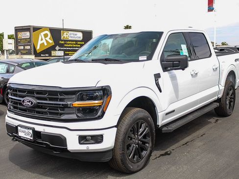 New 2026 Ford F150 XLT w/ Equipment Group 302A MID AWD/4WD image 3