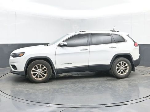 Used 2019 Jeep Cherokee Latitude w/ Popular Appearance Group FWD image 6