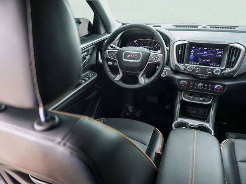 Used 2023 GMC Terrain AT4 AWD/4WD image 30