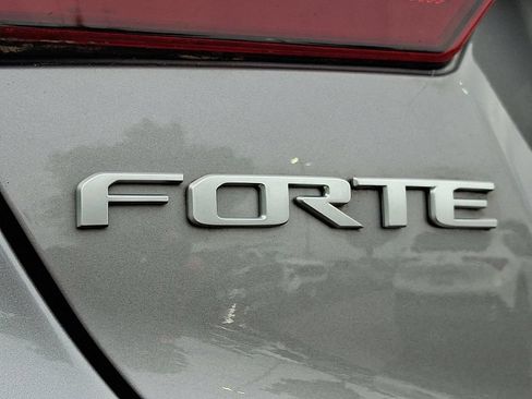 Used 2023 Kia Forte LXS FWD image 30