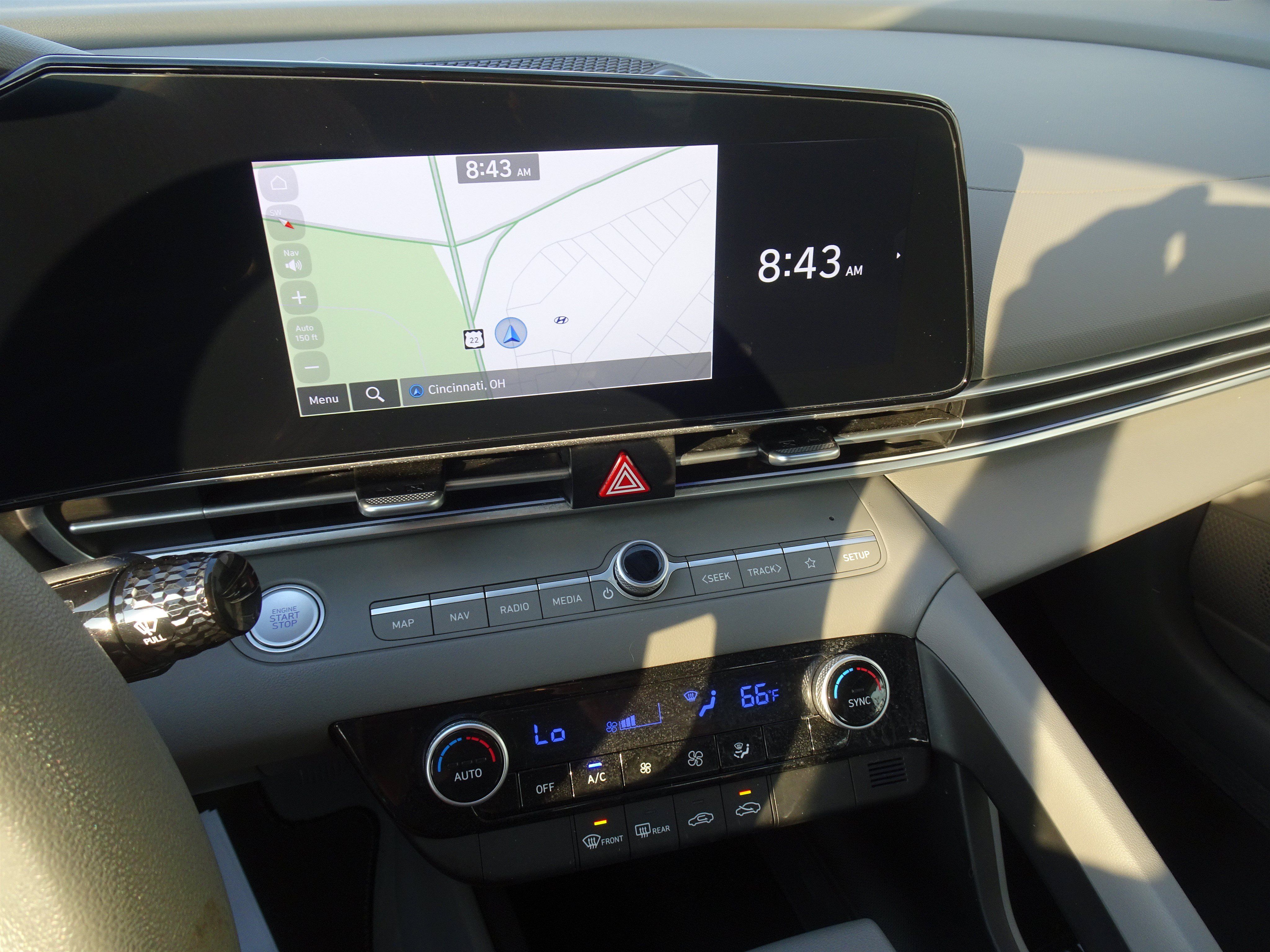 Used 2024 Hyundai Elantra SEL FWD image 17