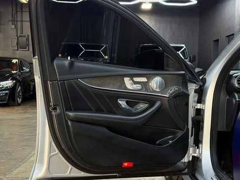 Used 2018 Mercedes-Benz E 63 AMG S image 13