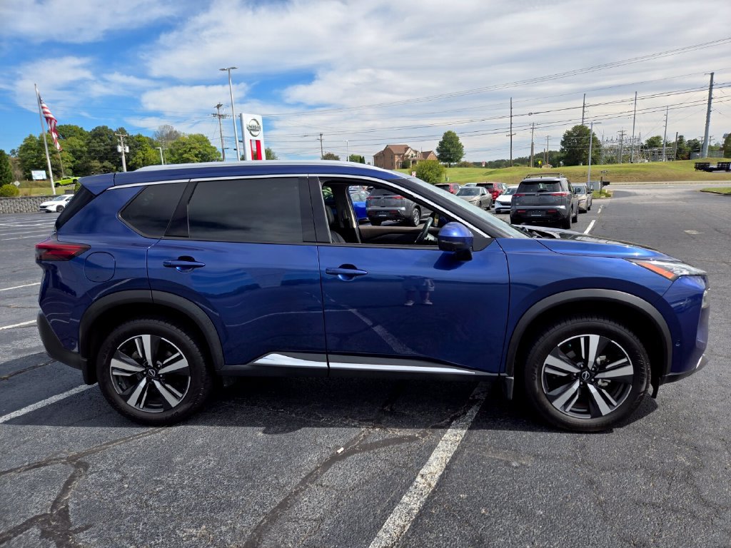 Certified 2023 Nissan Rogue SL w/ SL Premium Package AWD/4WD image 10