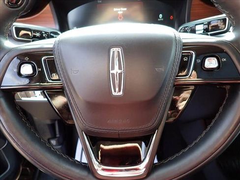 Used 2023 Lincoln Aviator Reserve image 20