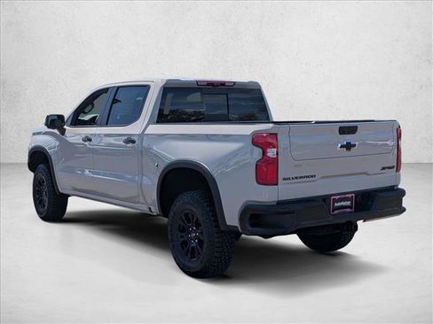 New 2026 Chevrolet Silverado 1500 ZR2 w/ LPO, Dark Essentials Package AWD/4WD image 9