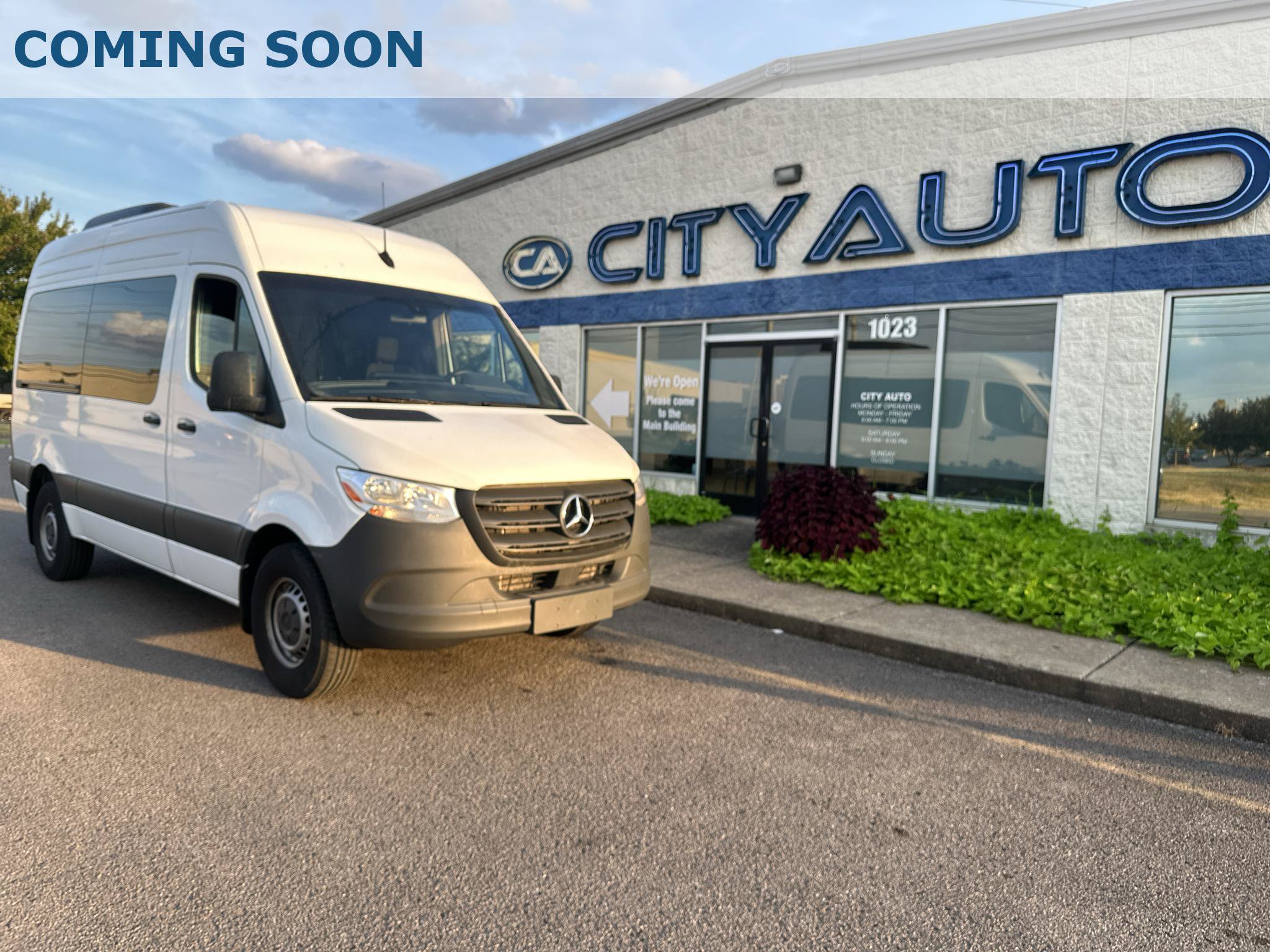 Used 2024 Mercedes-Benz Sprinter 2500 image 1