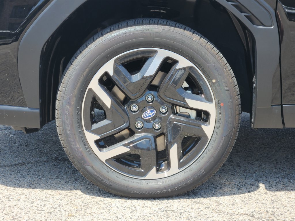 New 2026 Subaru Forester Premium AWD/4WD image 8