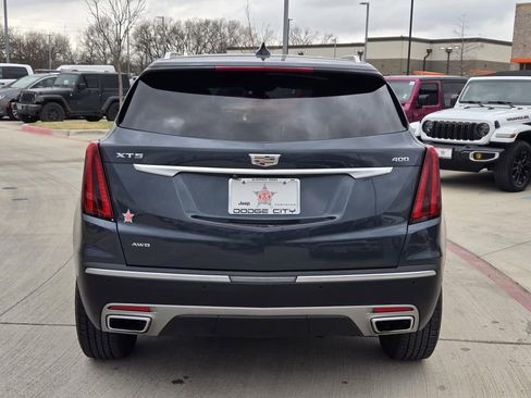 Used 2021 Cadillac XT5 Premium Luxury w/ LPO, Floor Liner Package image 5