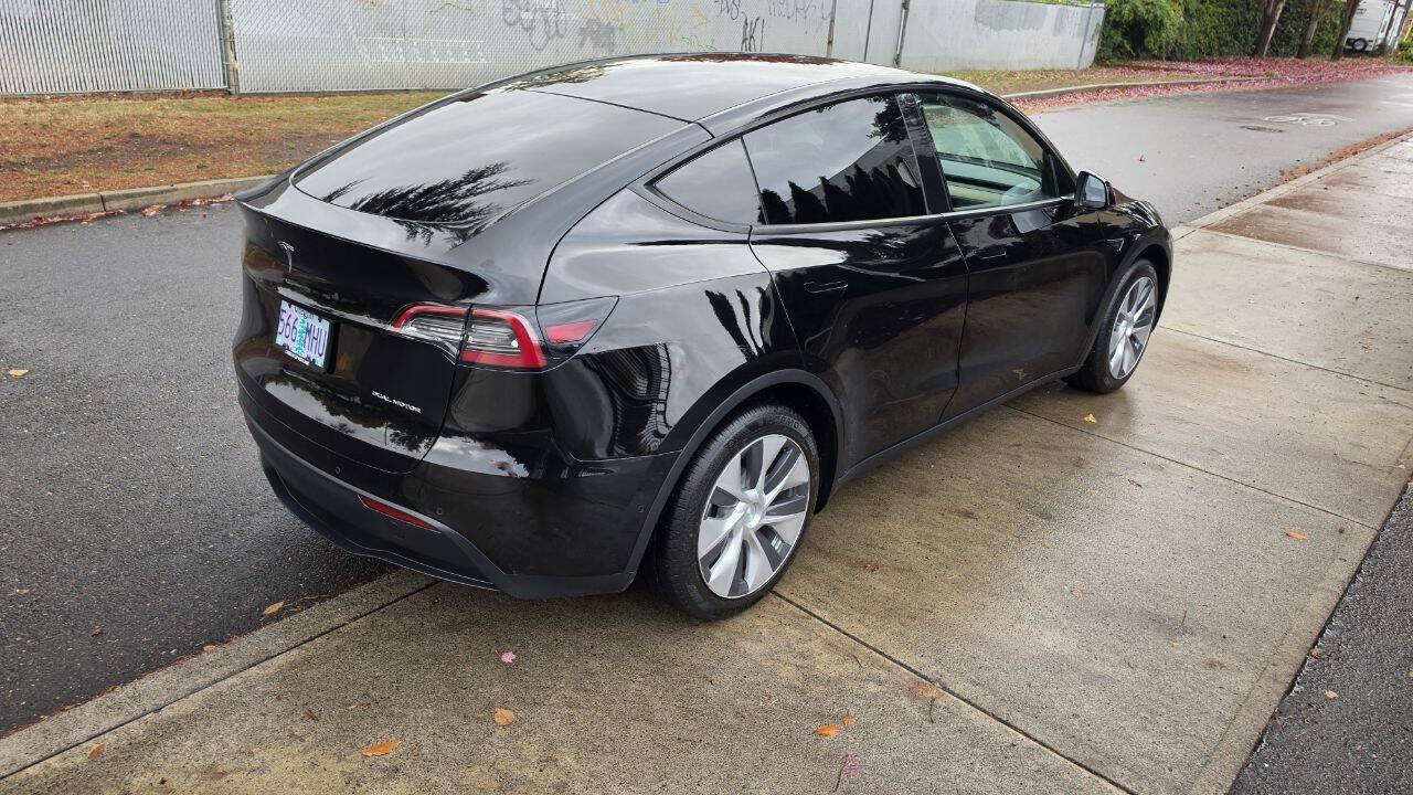 Used 2020 Tesla Model Y Long Range AWD/4WD image 5