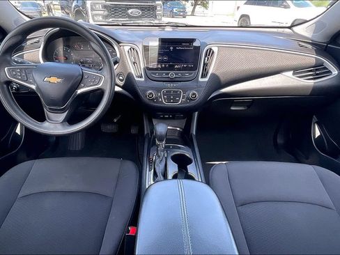 Used 2023 Chevrolet Malibu LT FWD image 7
