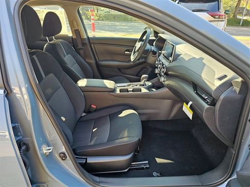 New 2025 Nissan Sentra SV image 26