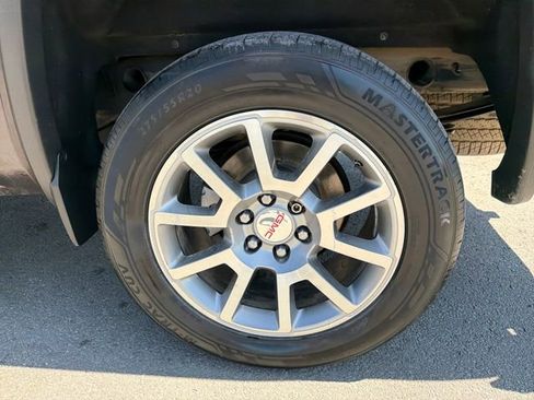Used 2015 GMC Sierra 1500 Denali w/ Driver Alert Package AWD/4WD image 25