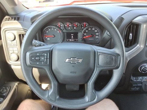 Certified 2025 Chevrolet Silverado 2500 Custom w/ Custom Value Package AWD/4WD image 26