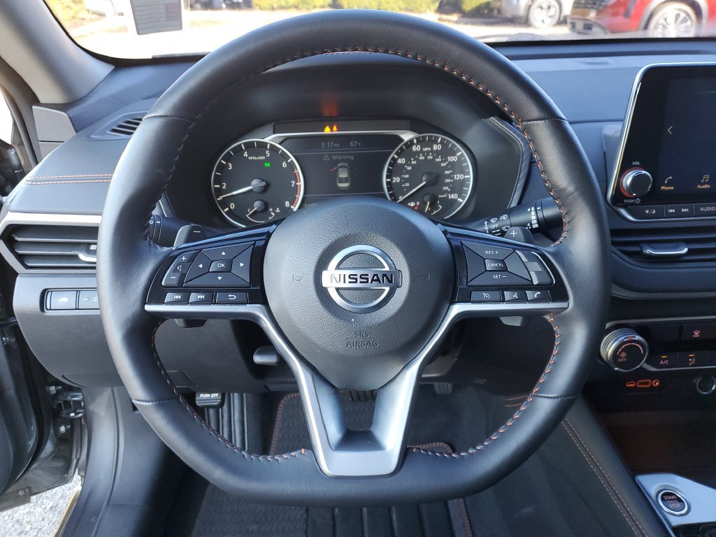 Certified 2021 Nissan Altima 2.5 SR FWD image 24