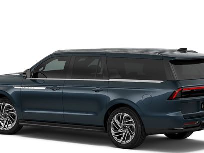 New 2026 Lincoln Navigator L Premier