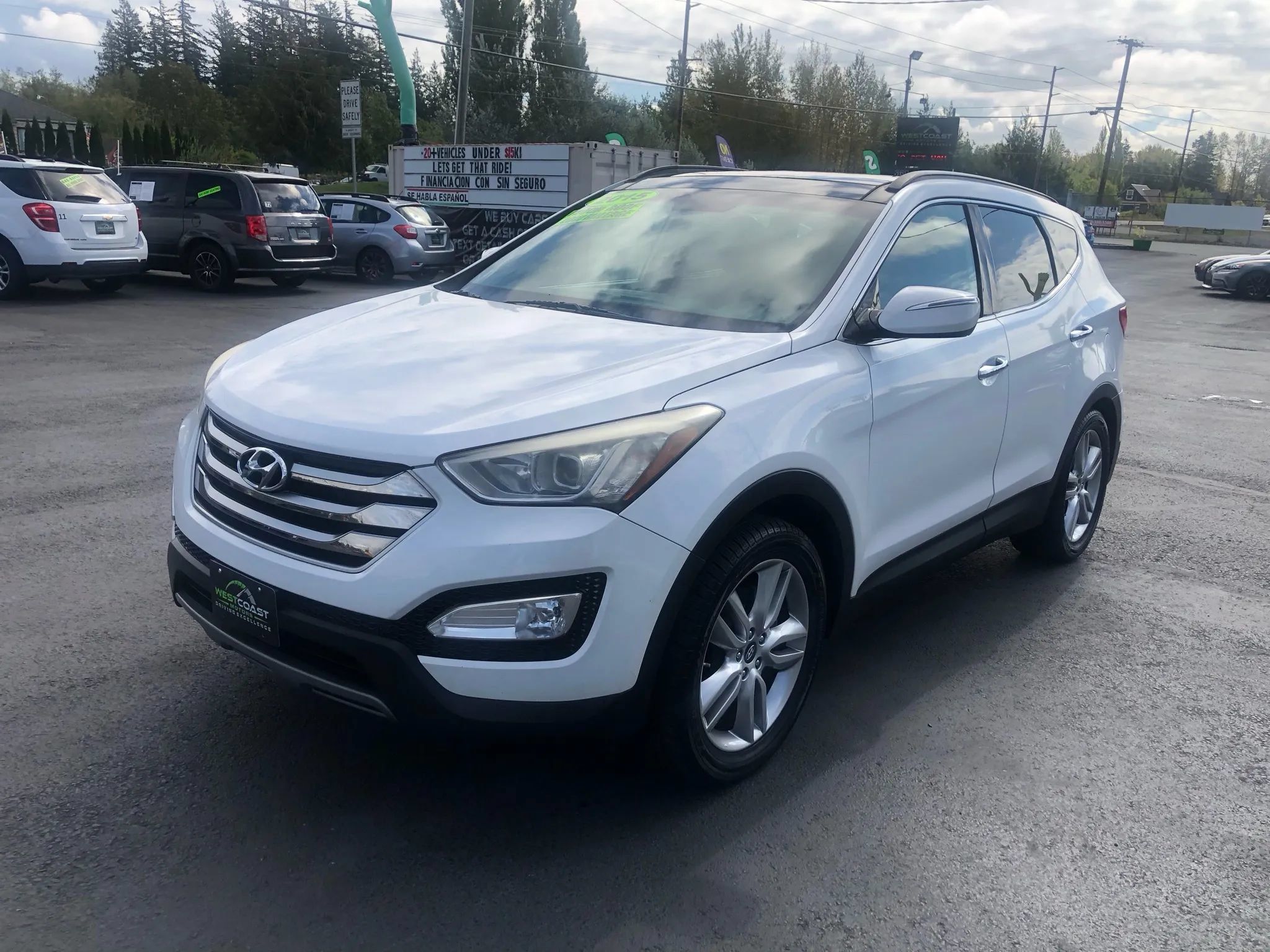 Used 2015 Hyundai Santa Fe Sport 2.0T w/ Option Group 05 FWD image 3