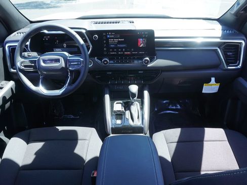 New 2026 GMC Canyon Elevation w/ Convenience Package RWD image 12