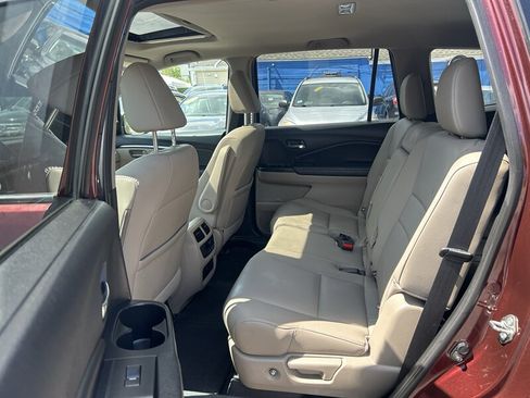 Used 2018 Honda Pilot EX-L image 10