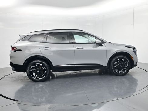 Certified 2023 Kia Sportage SX AWD/4WD image 8
