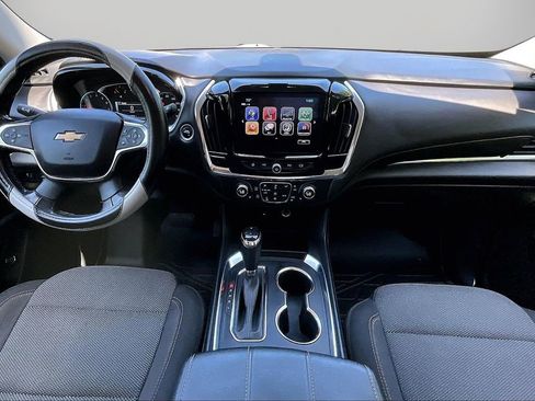 Used 2018 Chevrolet Traverse LT FWD image 14