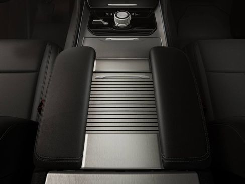 New 2026 Jeep Grand Wagoneer L Limited image 4