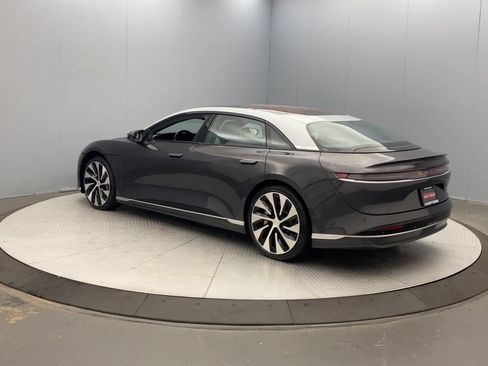 Used 2024 Lucid Air Touring AWD/4WD image 3