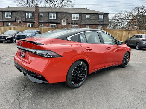 New 2026 Nissan Sentra SR image 4